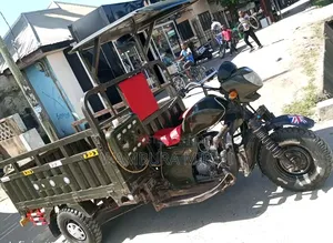 Bajaj Avenger 220 2025 Green