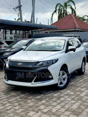 Toyota Harrier 2016 Off white