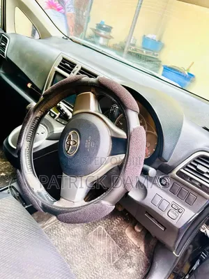 Toyota Ractis 2013 Black