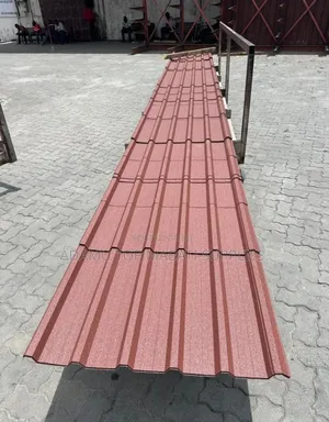 Ukisikia Bati Ya Mgongo Mpana Rangi Ya Brick Red, Basi Ndiyo Hii.
