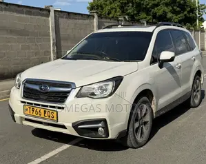 Subaru Forester 2016 Pearl