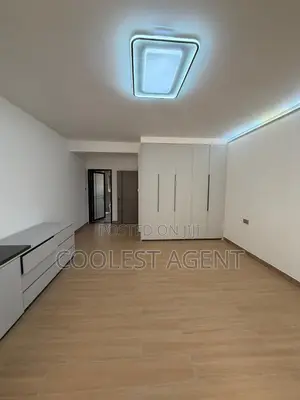 3bdrm Apartment in Coolest Estate, Oyster Bay for rent