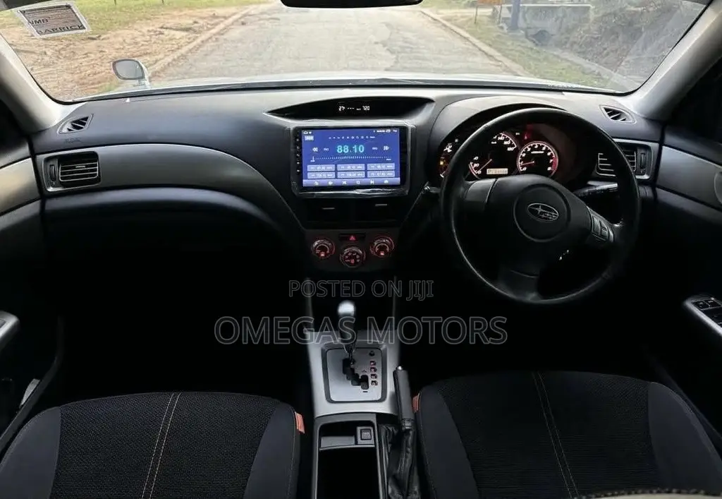 Subaru Forester 2.0D X 2009 Silver