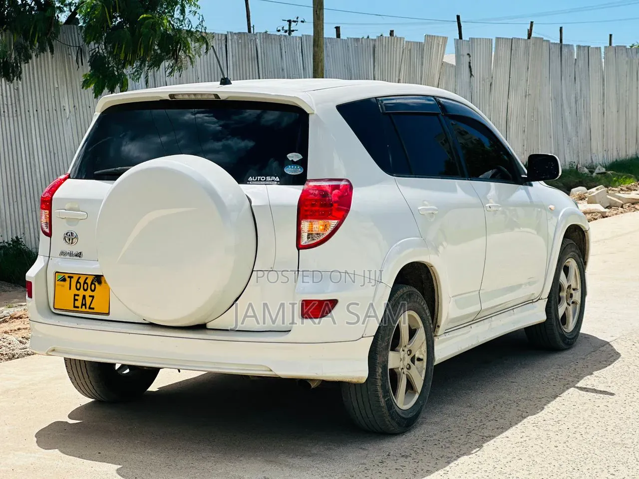 Toyota RAV4 2006 White