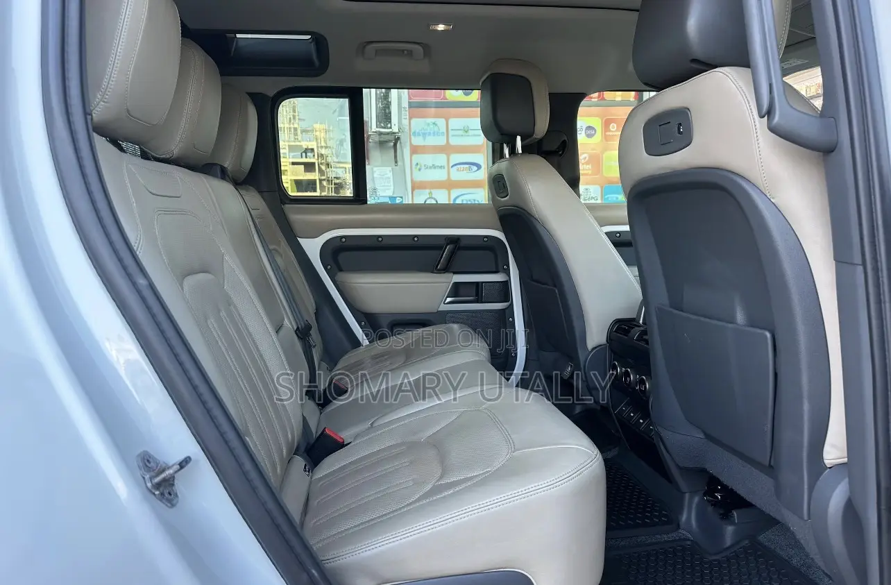 Land Rover Defender 2021 White