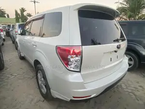 Subaru Forester 2009 Pearl