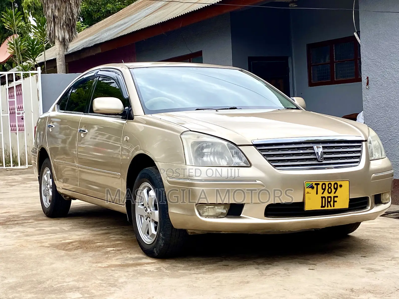 Toyota Premio 2005 Beige