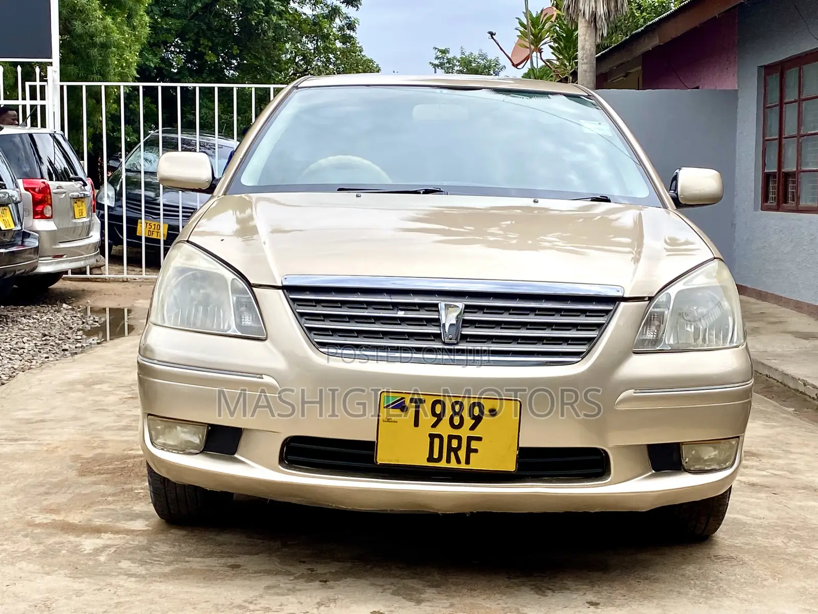 Toyota Premio 2005 Beige