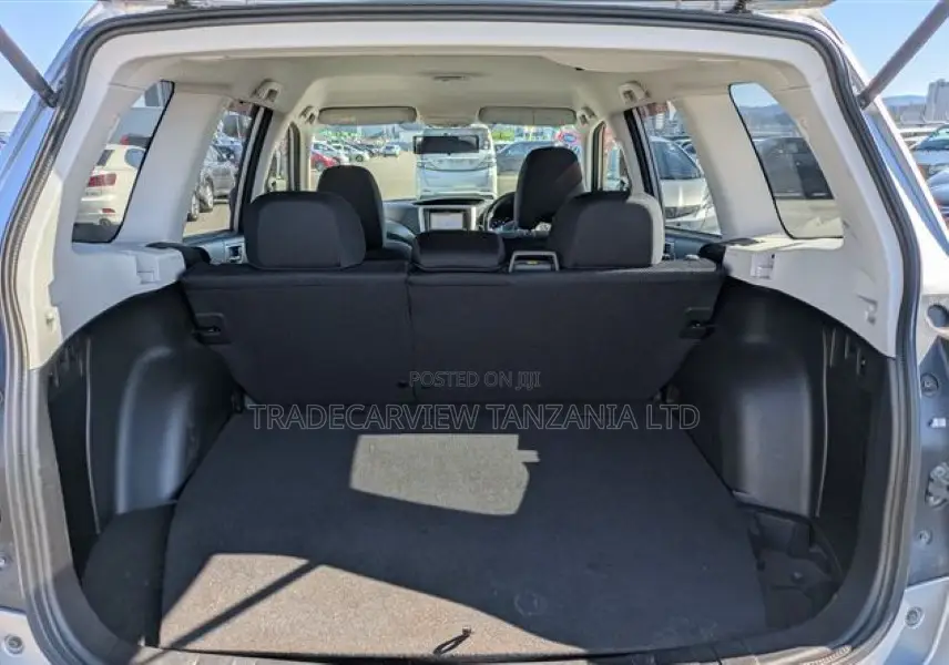 Subaru Forester 2011 Silver