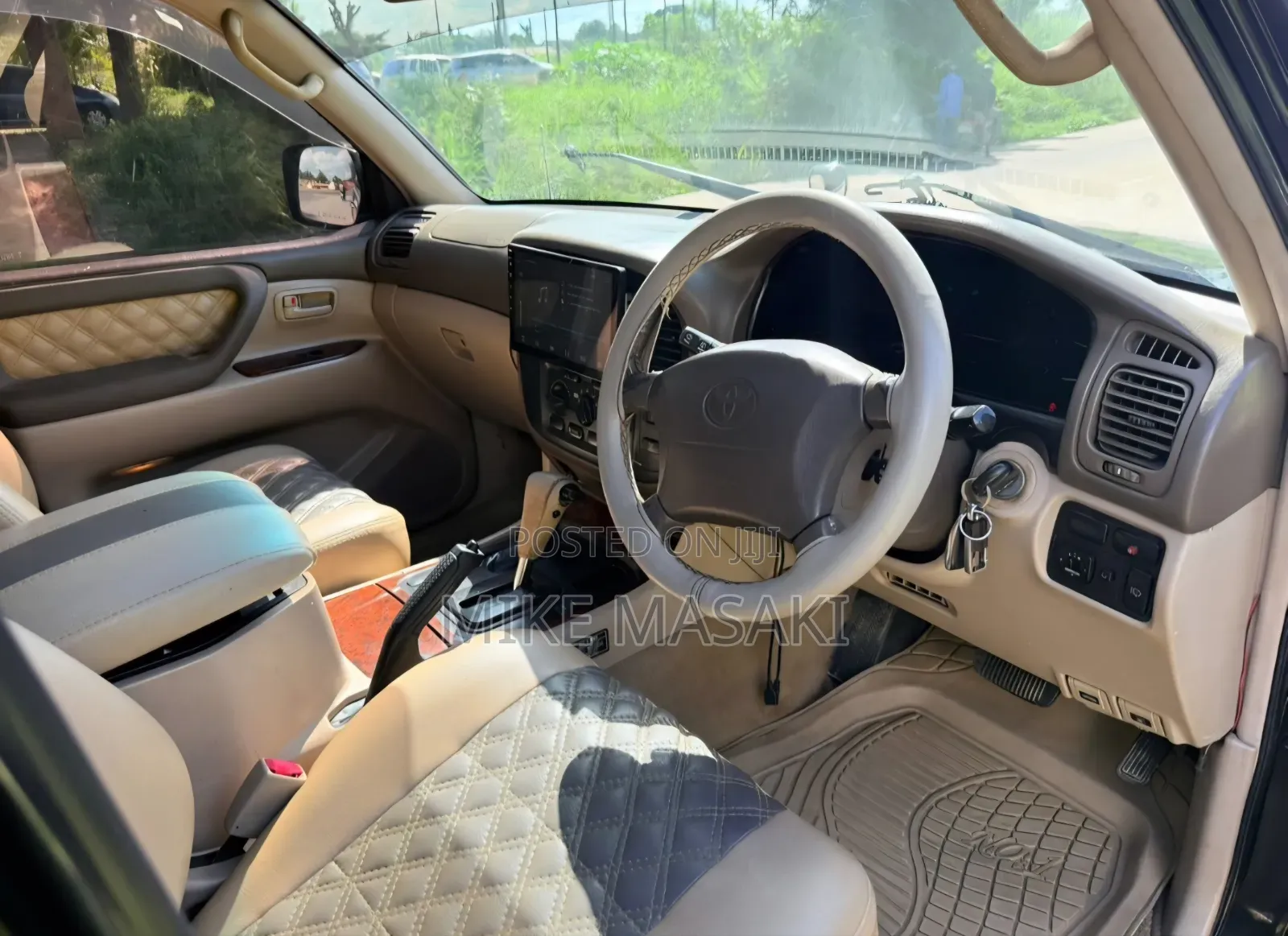 Toyota Land Cruiser 2002 Black