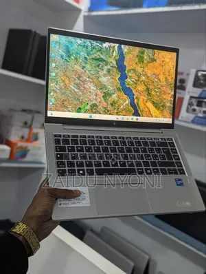 New Laptop HP EliteBook 840 G8 16GB Intel Core i7 SSD 512GB