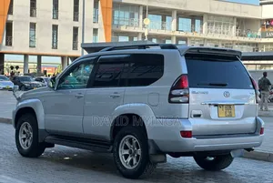 Toyota Land Cruiser Prado 2007 Silver