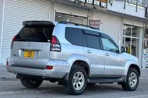 Toyota Land Cruiser Prado 2007 Silver