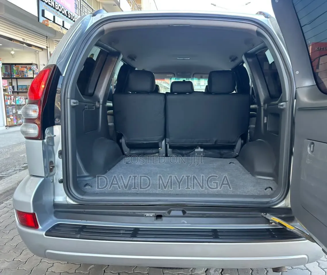 Toyota Land Cruiser Prado 2007 Silver