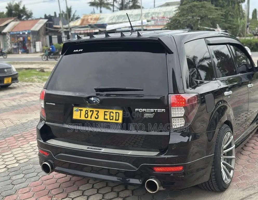Subaru Forester 2011 Matt Black