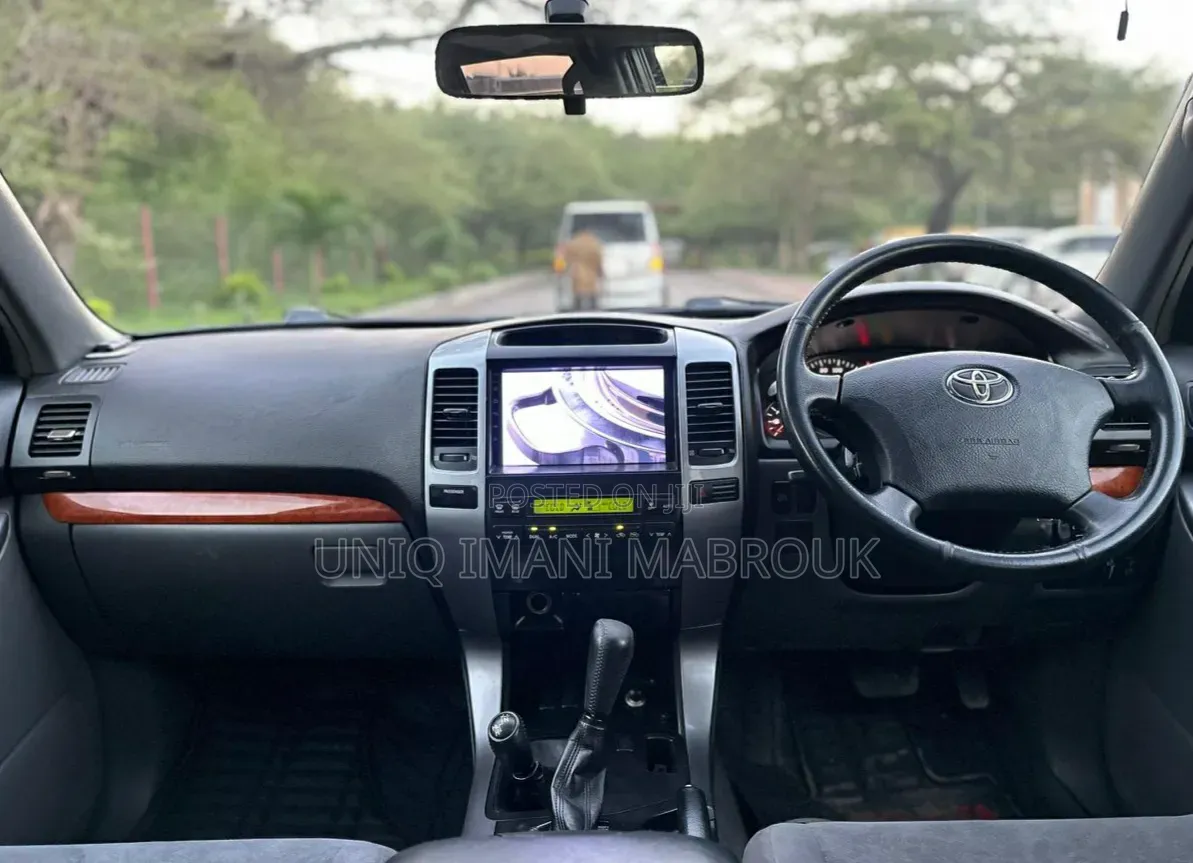 Toyota Land Cruiser Prado 2005 Black
