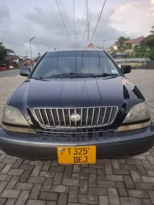 Toyota Harrier 2001 Black