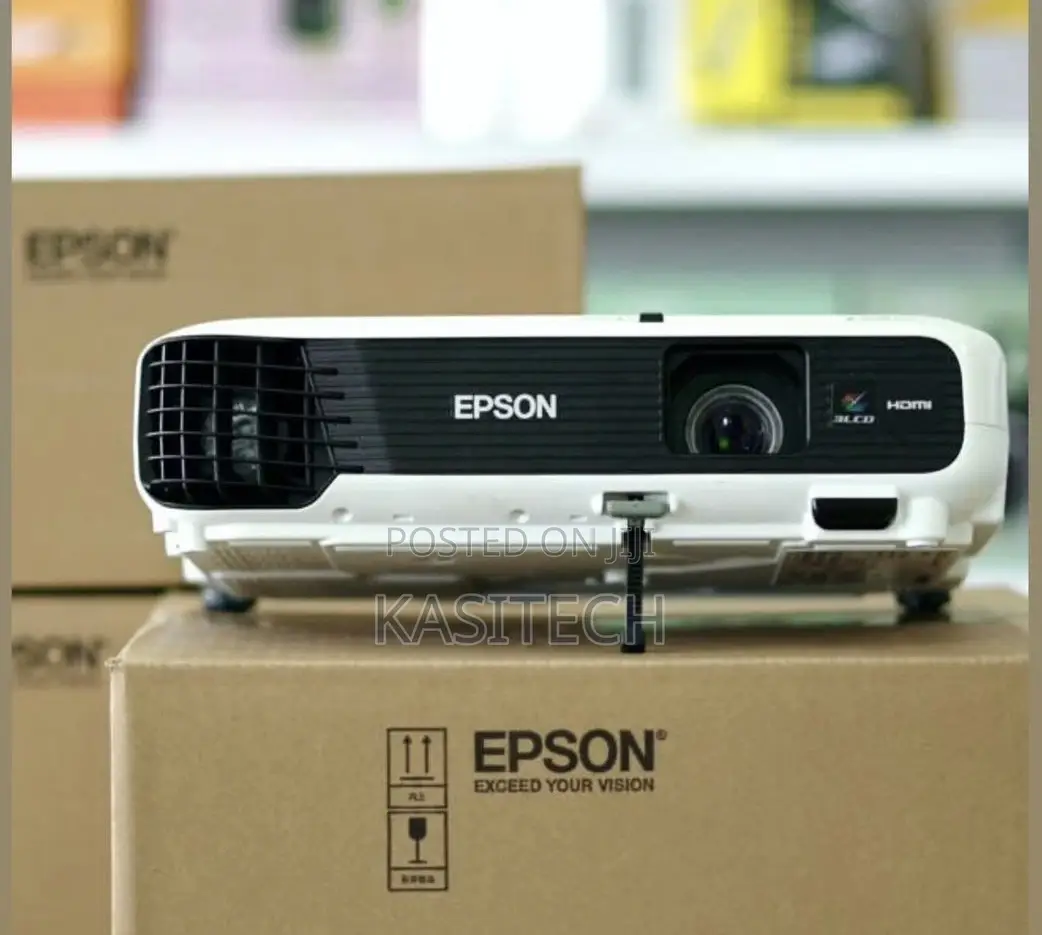 Epson S41 Smart Projector