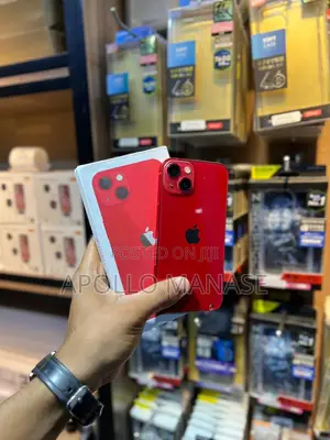 Apple iPhone 13 128 GB Red