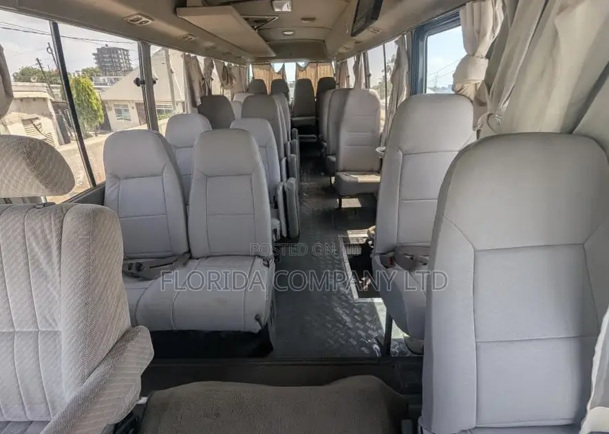 Toyota Coaster 1998