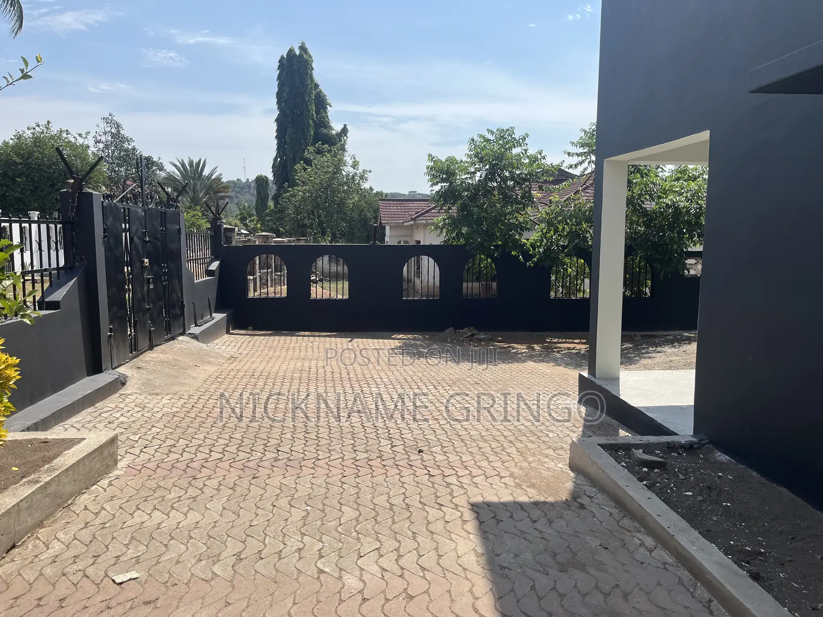 4bdrm House in Bwiru Mchangani, Ilemela Ward for rent