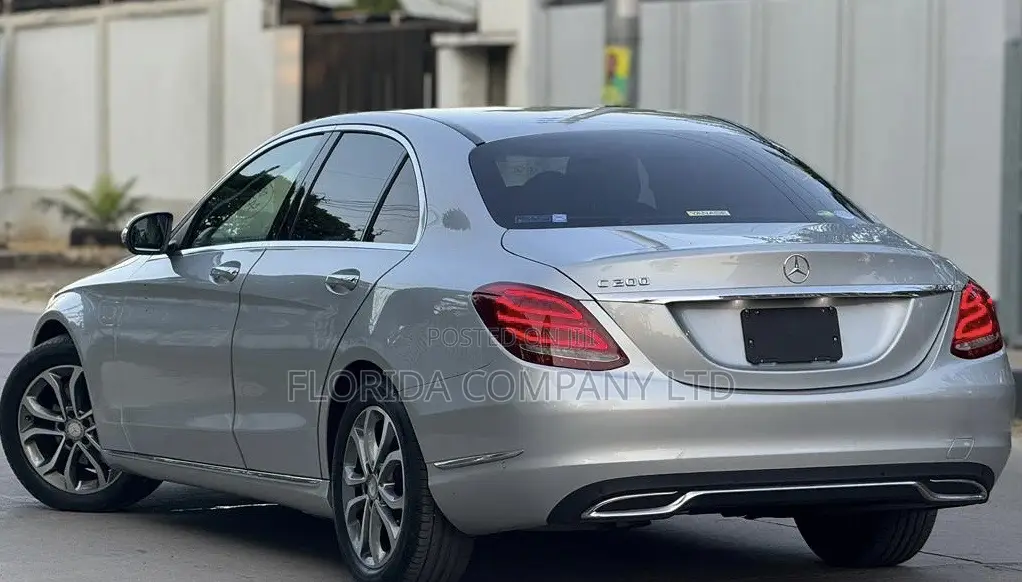 Mercedes-Benz C-Class 2015 Silver