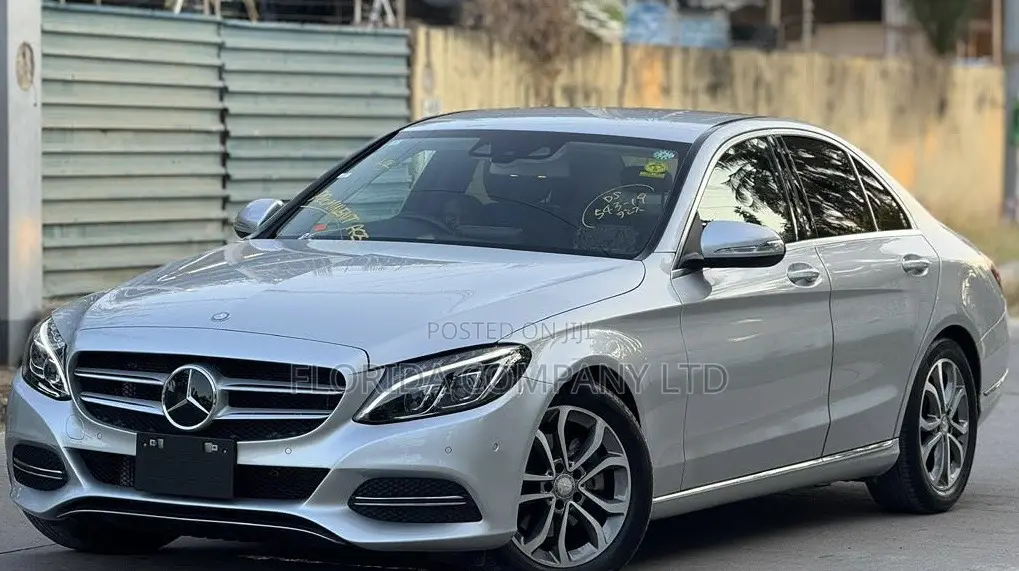 Mercedes-Benz C-Class 2015 Silver