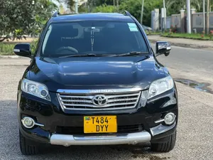 Toyota Vanguard 2011