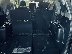 Toyota Vanguard 2011