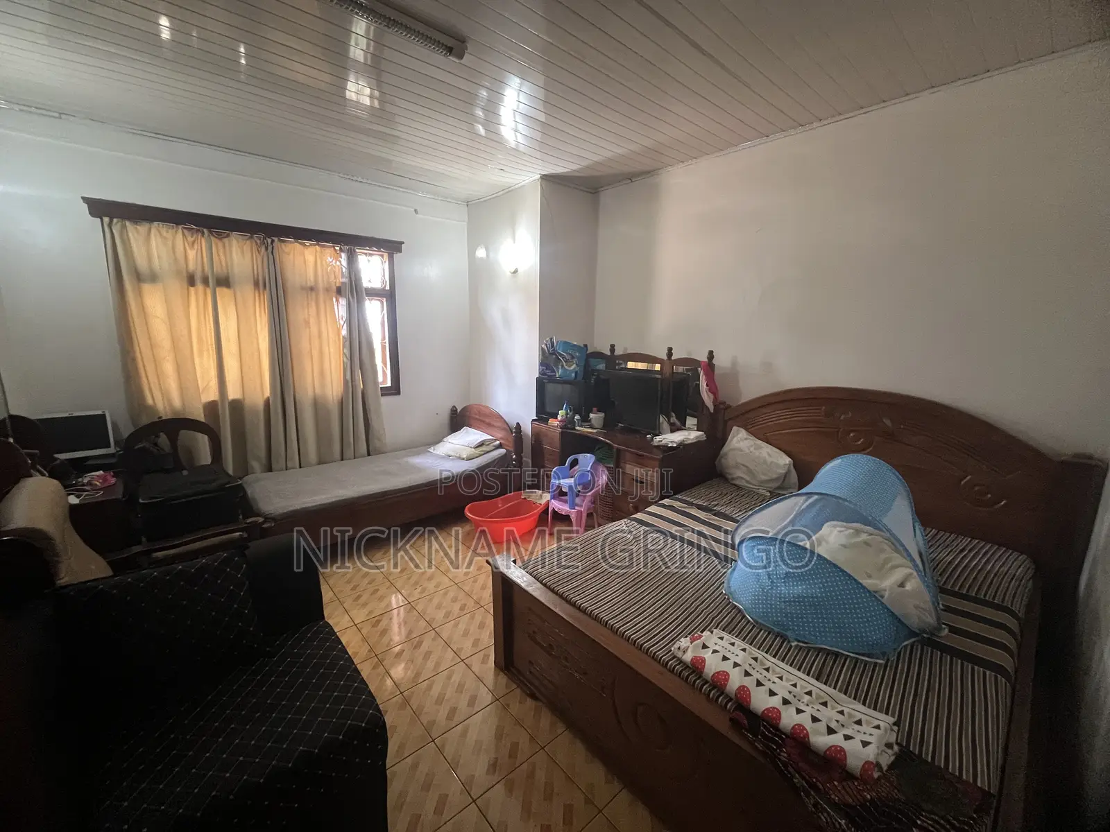Furnished 6bdrm House in Buzuruga for sale