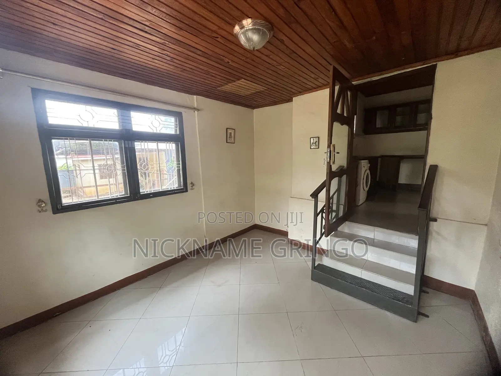 Furnished 6bdrm House in Buzuruga for sale