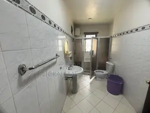 Furnished 6bdrm House in Buzuruga for sale