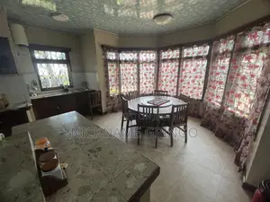Furnished 6bdrm House in Buzuruga for sale