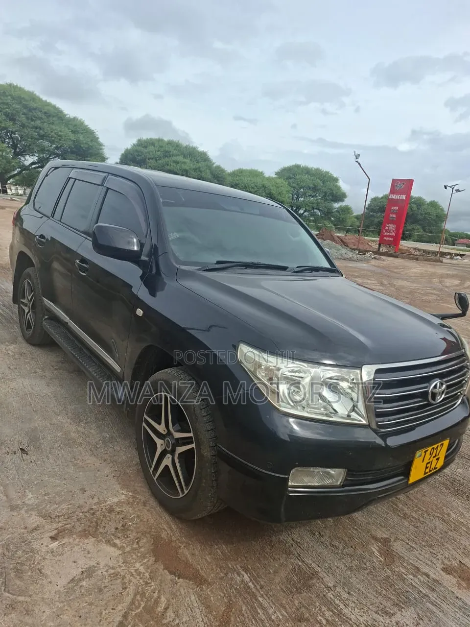 Toyota Land Cruiser 2013 Black