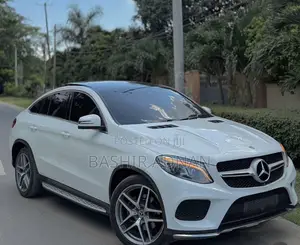 Mercedes-Benz GLE-Class GLE 350d 4MATIC 2017 White