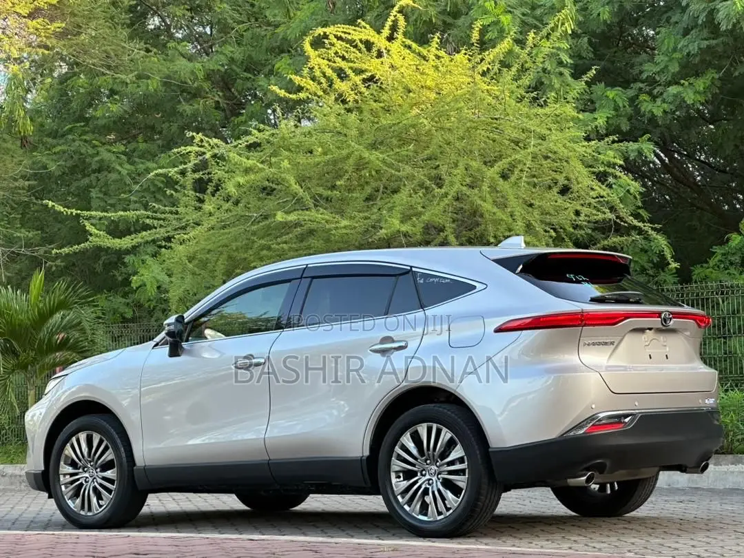 Toyota Harrier Z 2020 Beige