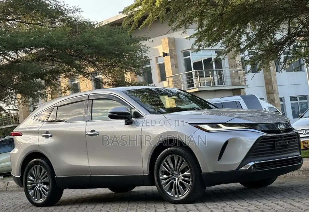 Toyota Harrier Z 2020 Beige