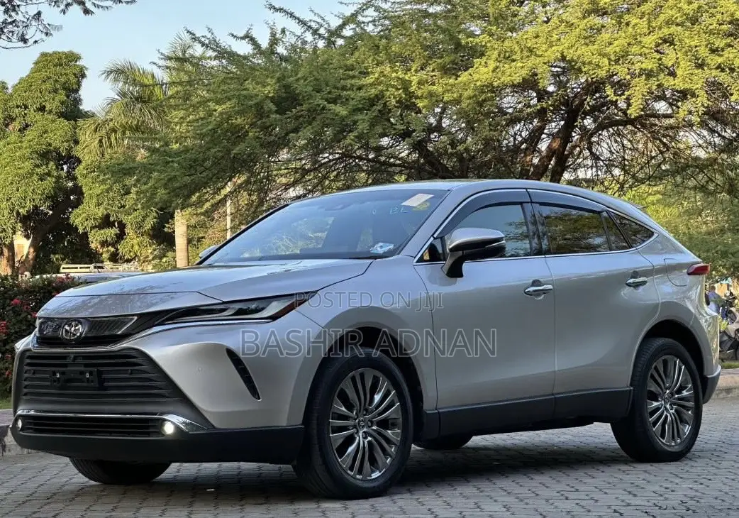 Toyota Harrier Z 2020 Beige