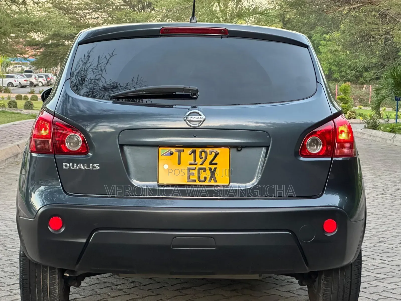 Nissan Dualis 2011 Black