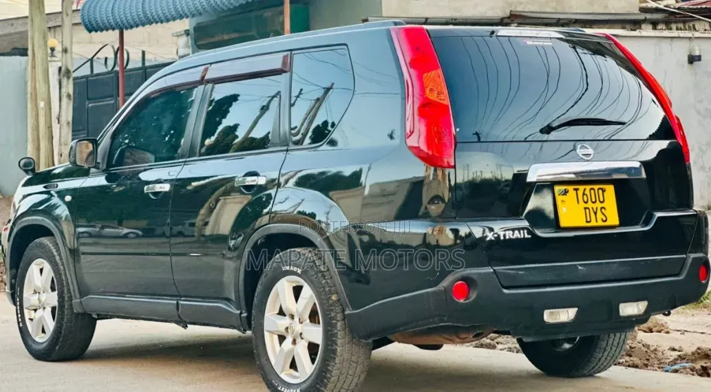 Nissan X-Trail 2.0 Petrol XE 2009 Black