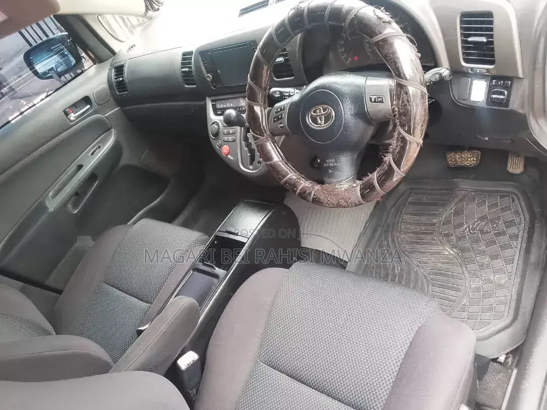 Toyota Wish 2007 White