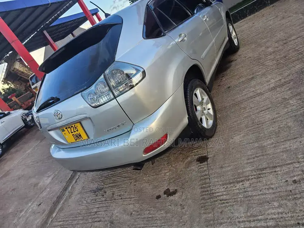 Toyota Harrier 2.4 4WD 2006 Silver