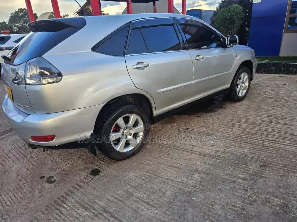 Toyota Harrier 2.4 4WD 2006 Silver
