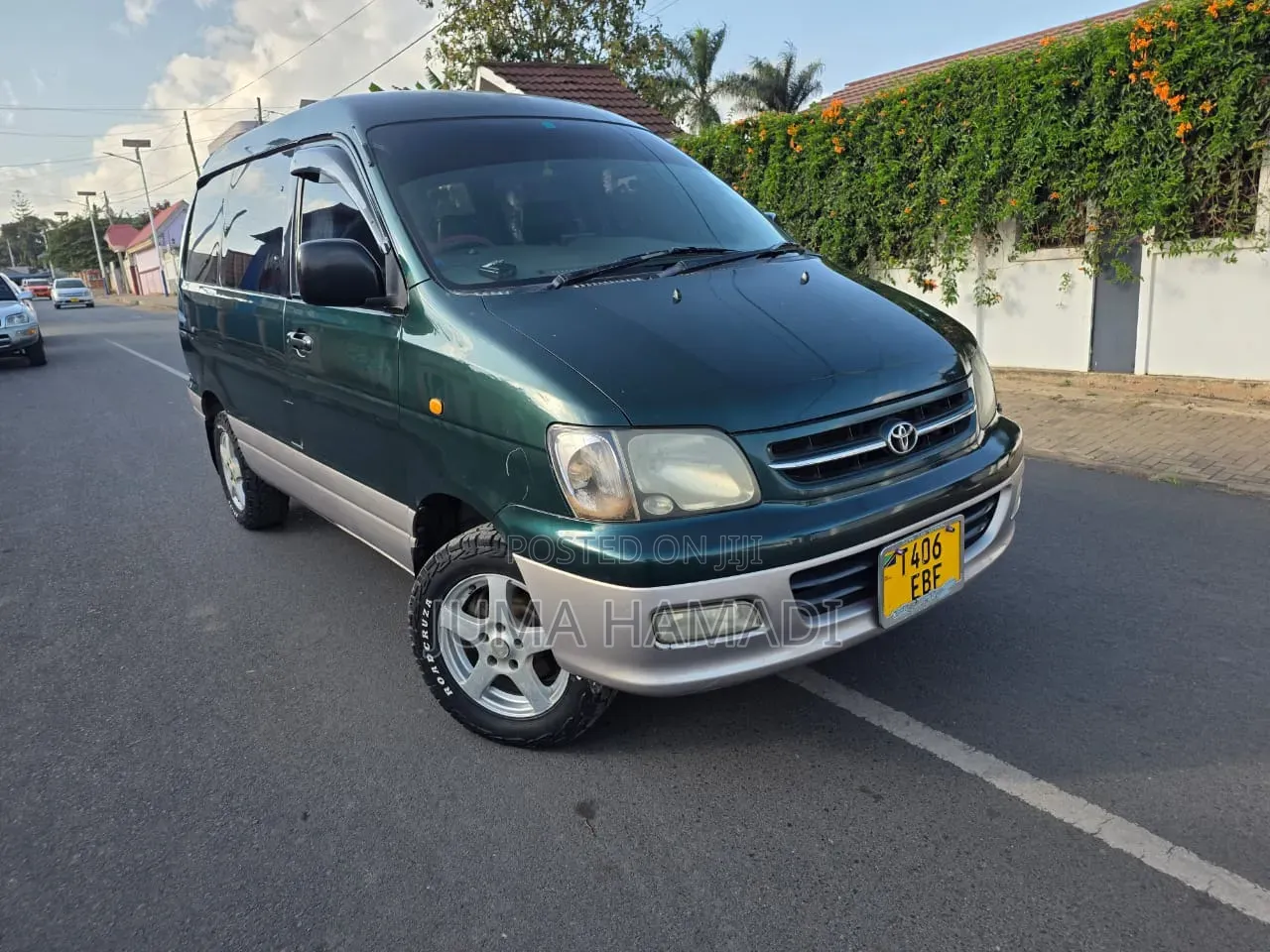 Toyota Noah 2021 Green