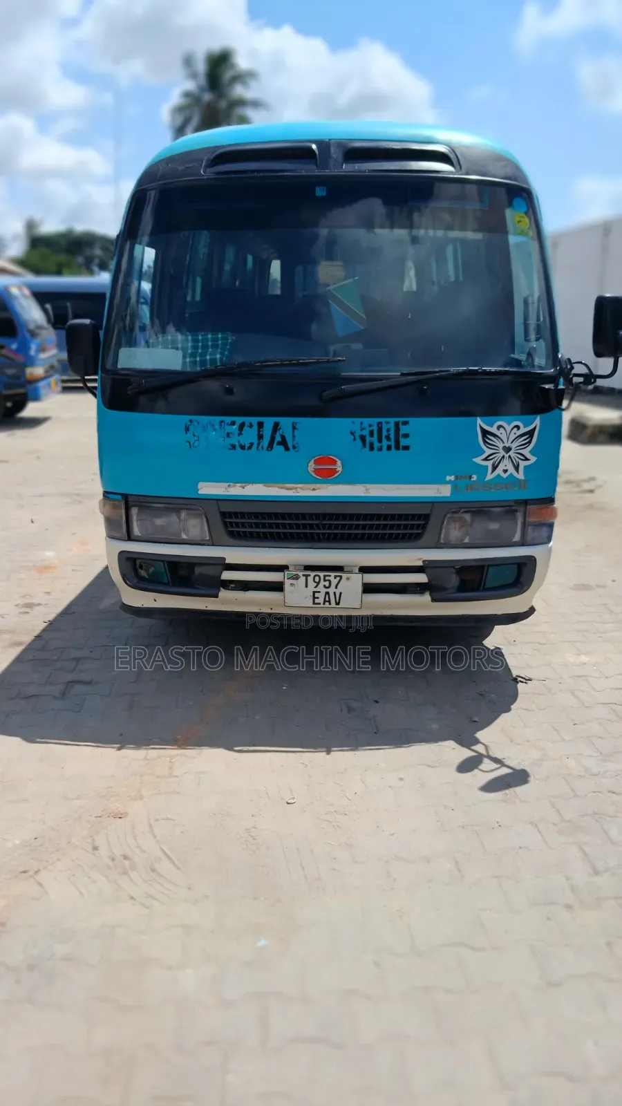 Toyota Coaster 2005