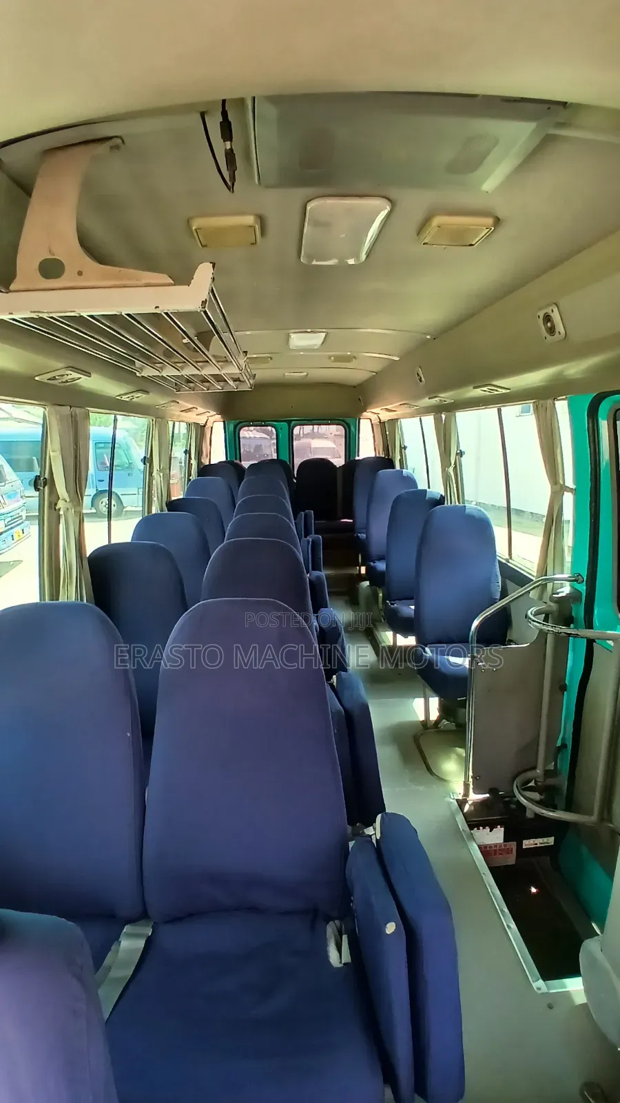 Toyota Coaster 2005