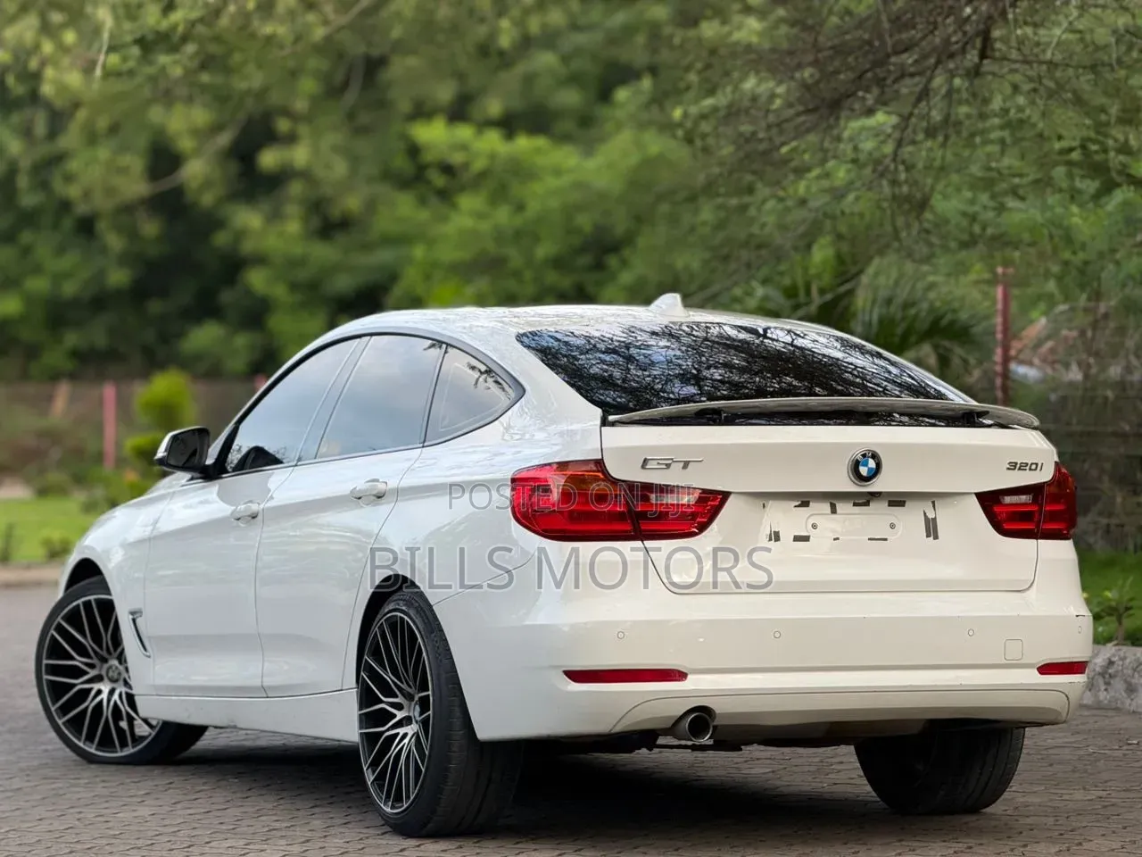 BMW 3 Series 2015 White