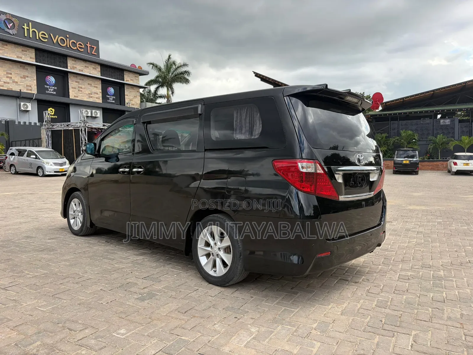 Toyota Alphard 2.4 Petrol FWD 2009 Black