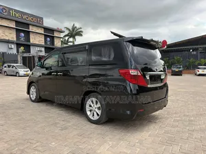 Toyota Alphard 2.4 Petrol FWD 2009 Black