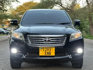 Toyota Vanguard 2012 Black